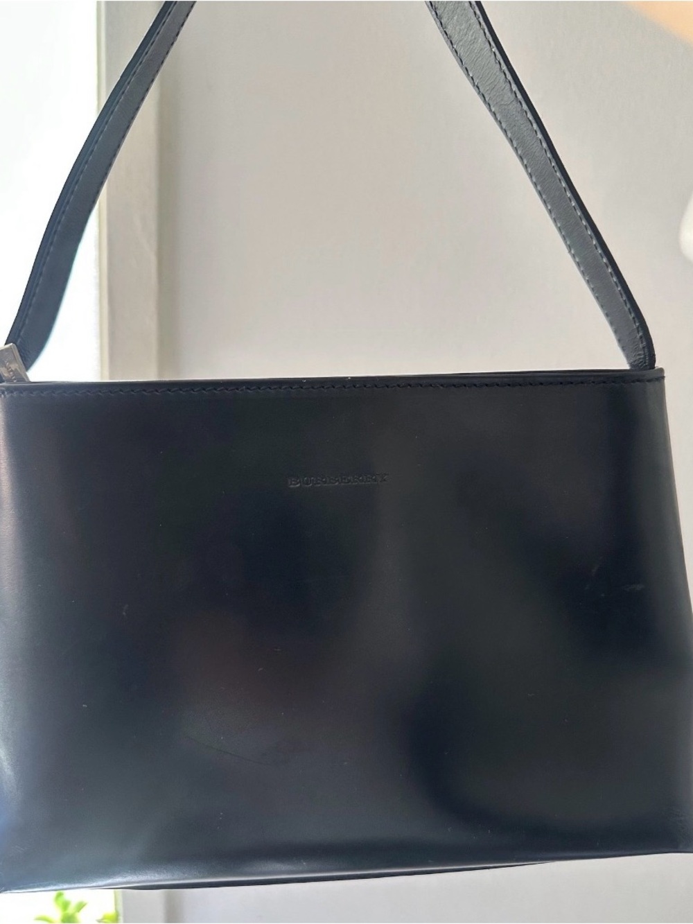 Burberry leather baguette shoulder bag - Picture 6 of 7